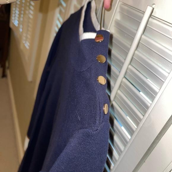 Ann Taylor sweater dress size medium petite - Picture 3 of 6